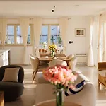 Cypress Estate * Sevid