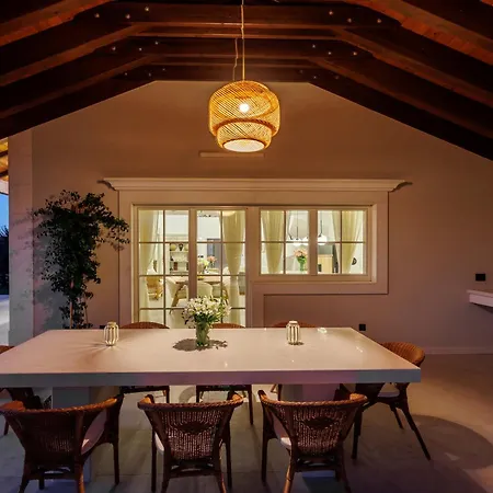 Cypress Estate Sevid