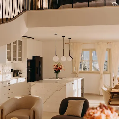 Cypress Estate * Sevid